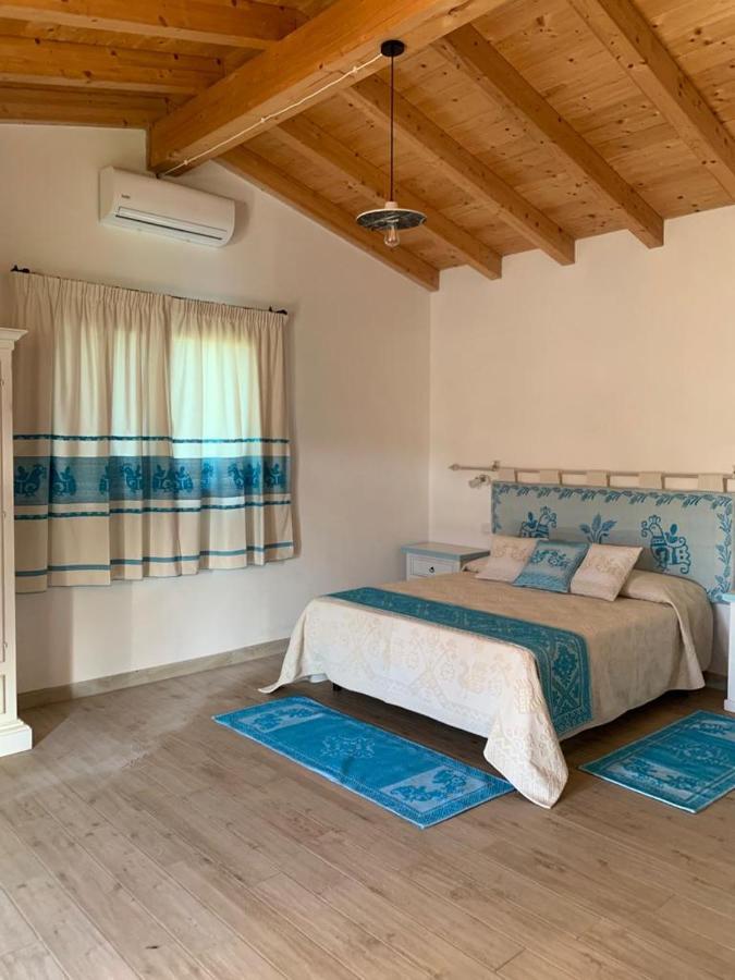 Tenute Venafiorita Loiri Porto San Paolo Exterior photo